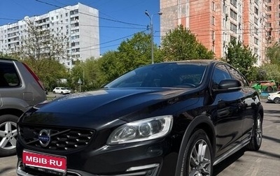 Volvo S60 Cross Country, 2015 год, 1 785 000 рублей, 1 фотография