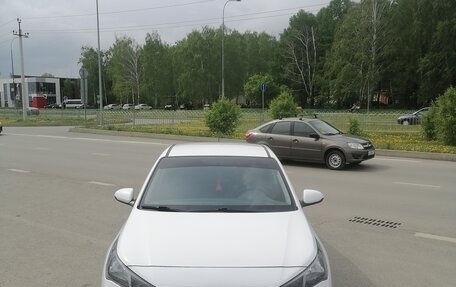 Hyundai Solaris II рестайлинг, 2021 год, 1 350 000 рублей, 1 фотография