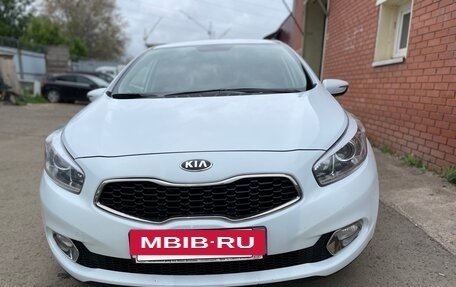 KIA cee'd III, 2014 год, 1 450 000 рублей, 18 фотография