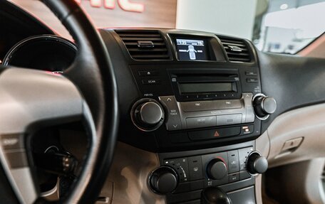 Toyota Highlander III, 2008 год, 1 645 000 рублей, 9 фотография