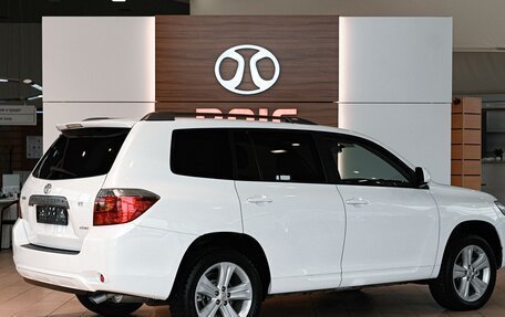 Toyota Highlander III, 2008 год, 1 645 000 рублей, 6 фотография