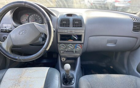 Hyundai Accent II, 2007 год, 200 000 рублей, 9 фотография