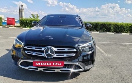 Mercedes-Benz E-Класс, 2021 год, 4 700 000 рублей, 8 фотография
