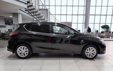 Nissan Tiida, 2015 год, 990 000 рублей, 4 фотография