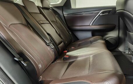 Lexus RX IV рестайлинг, 2018 год, 4 390 000 рублей, 15 фотография