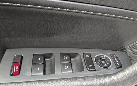 Hyundai Sonata VII, 2018 год, 1 790 000 рублей, 26 фотография