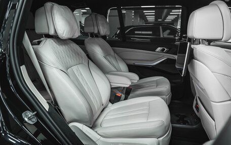 BMW X7, 2022 год, 11 089 000 рублей, 18 фотография
