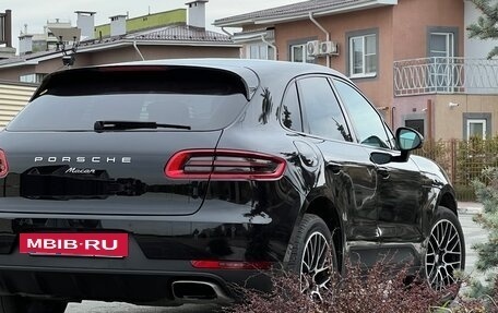 Porsche Macan I рестайлинг, 2017 год, 3 390 000 рублей, 3 фотография
