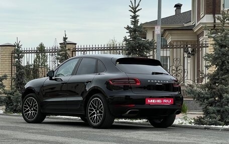 Porsche Macan I рестайлинг, 2017 год, 3 390 000 рублей, 5 фотография