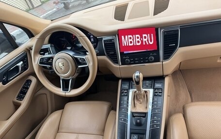Porsche Macan I рестайлинг, 2017 год, 3 390 000 рублей, 15 фотография