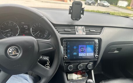 Skoda Octavia, 2014 год, 1 250 000 рублей, 10 фотография