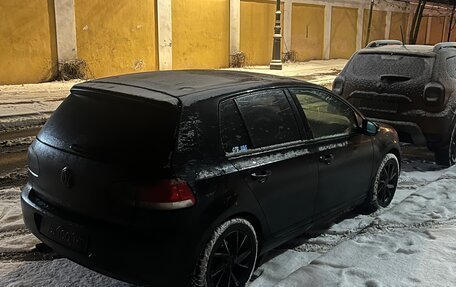 Volkswagen Golf VI, 2011 год, 955 600 рублей, 5 фотография