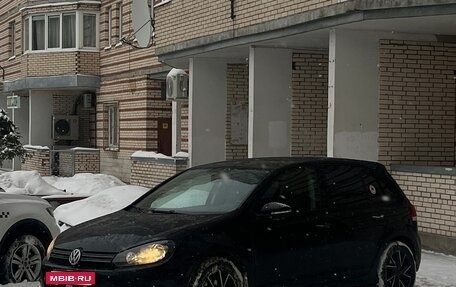 Volkswagen Golf VI, 2011 год, 955 600 рублей, 2 фотография