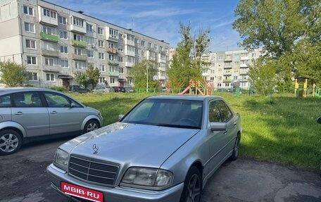 Mercedes-Benz C-Класс, 1996 год, 270 000 рублей, 1 фотография