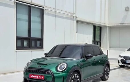 MINI Hatch, 2022 год, 2 950 000 рублей, 1 фотография