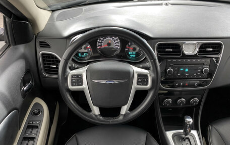 Chrysler 200 II, 2013 год, 949 000 рублей, 14 фотография