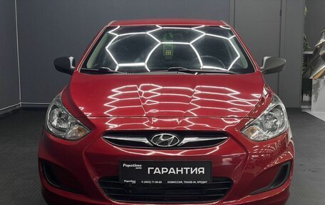Hyundai Solaris II рестайлинг, 2013 год, 1 030 000 рублей, 2 фотография
