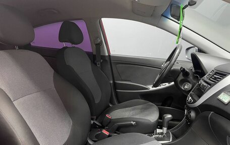Hyundai Solaris II рестайлинг, 2013 год, 1 030 000 рублей, 13 фотография