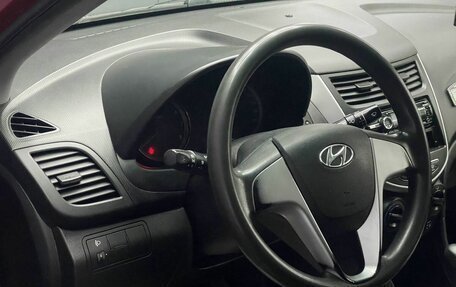 Hyundai Solaris II рестайлинг, 2013 год, 1 030 000 рублей, 10 фотография
