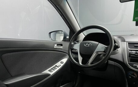 Hyundai Solaris II рестайлинг, 2013 год, 1 030 000 рублей, 19 фотография
