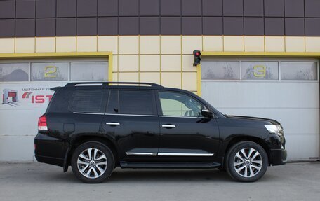 Toyota Land Cruiser 200, 2016 год, 5 995 000 рублей, 7 фотография