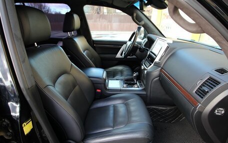 Toyota Land Cruiser 200, 2016 год, 5 995 000 рублей, 15 фотография