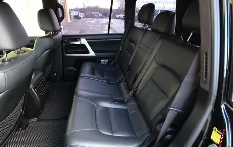 Toyota Land Cruiser 200, 2016 год, 5 995 000 рублей, 17 фотография