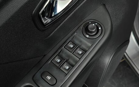 Renault Kaptur I рестайлинг, 2017 год, 969 000 рублей, 19 фотография