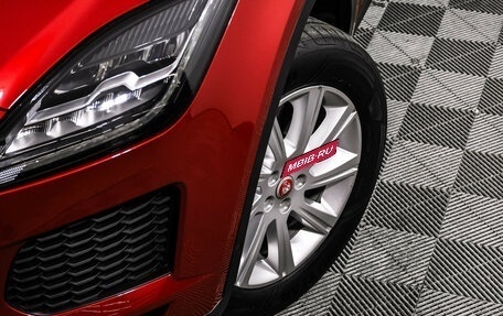 Jaguar E-Pace, 2018 год, 3 098 000 рублей, 14 фотография