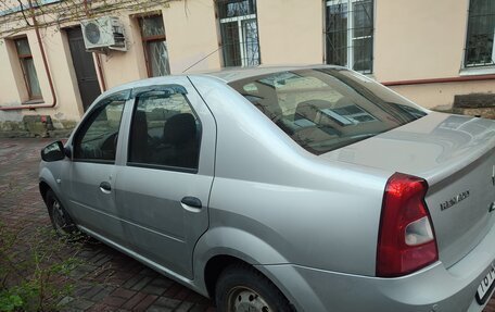 Renault Logan I, 2015 год, 600 000 рублей, 2 фотография
