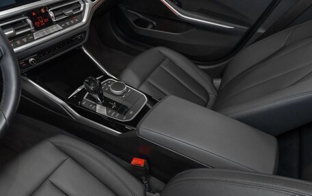 BMW 3 серия, 2020 год, 3 690 000 рублей, 10 фотография