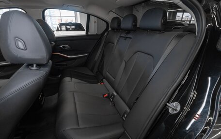 BMW 3 серия, 2020 год, 3 690 000 рублей, 12 фотография
