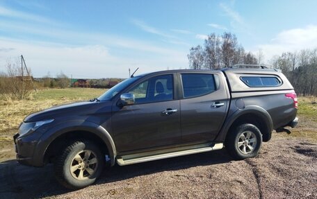 Mitsubishi L200 IV рестайлинг, 2018 год, 2 400 000 рублей, 11 фотография