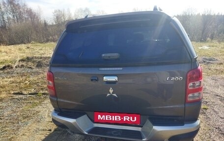 Mitsubishi L200 IV рестайлинг, 2018 год, 2 400 000 рублей, 7 фотография
