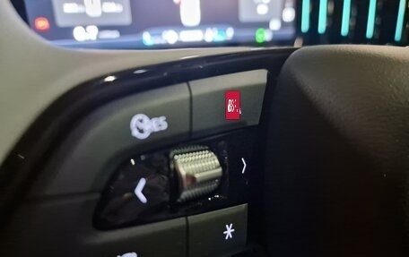 Geely Atlas, 2023 год, 2 690 000 рублей, 9 фотография