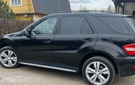 Mercedes-Benz M-Класс, 2011 год, 1 950 000 рублей, 4 фотография