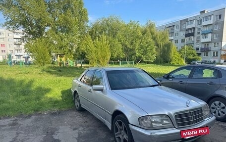 Mercedes-Benz C-Класс, 1996 год, 270 000 рублей, 2 фотография