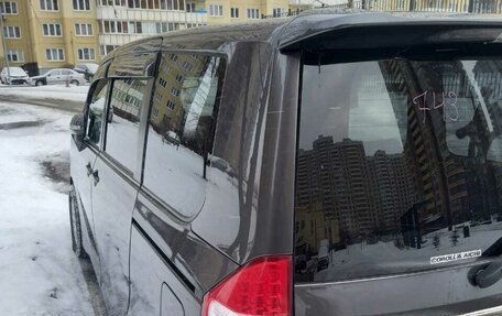 Toyota Noah III, 2013 год, 1 500 000 рублей, 3 фотография
