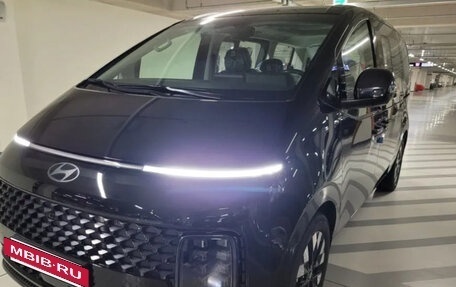 Hyundai Staria, 2025 год, 6 350 000 рублей, 2 фотография