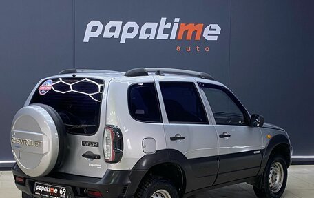 Chevrolet Niva I рестайлинг, 2011 год, 510 000 рублей, 3 фотография
