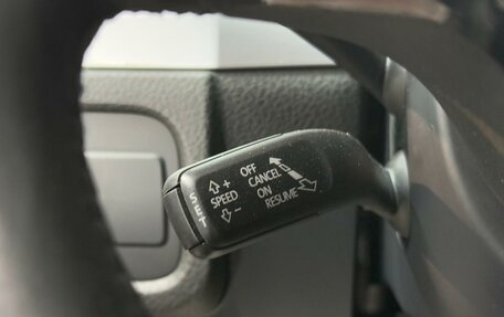 Volkswagen Touareg III, 2011 год, 2 290 000 рублей, 17 фотография