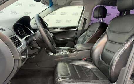 Volkswagen Touareg III, 2011 год, 2 290 000 рублей, 12 фотография