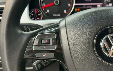 Volkswagen Touareg III, 2011 год, 2 290 000 рублей, 18 фотография