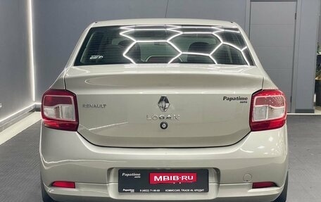 Renault Logan II, 2018 год, 899 000 рублей, 5 фотография