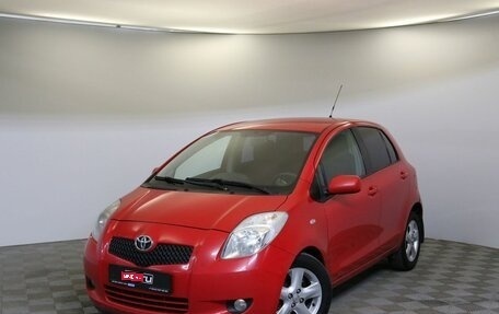 Toyota Yaris III рестайлинг, 2007 год, 499 000 рублей, 1 фотография