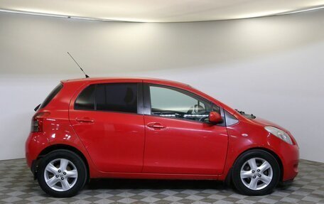 Toyota Yaris III рестайлинг, 2007 год, 499 000 рублей, 4 фотография