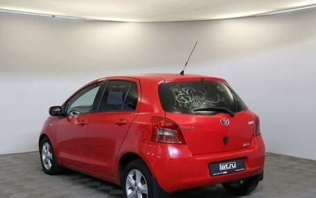 Toyota Yaris III рестайлинг, 2007 год, 499 000 рублей, 7 фотография