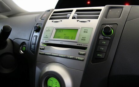 Toyota Yaris III рестайлинг, 2007 год, 499 000 рублей, 16 фотография