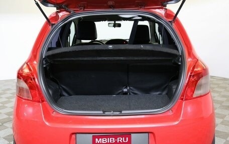Toyota Yaris III рестайлинг, 2007 год, 499 000 рублей, 12 фотография