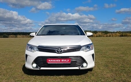 Toyota Camry, 2015 год, 1 887 000 рублей, 1 фотография